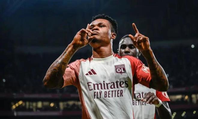 策略调整和 策略调整和