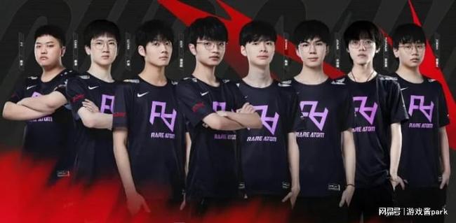 表现而成为 表现而成为