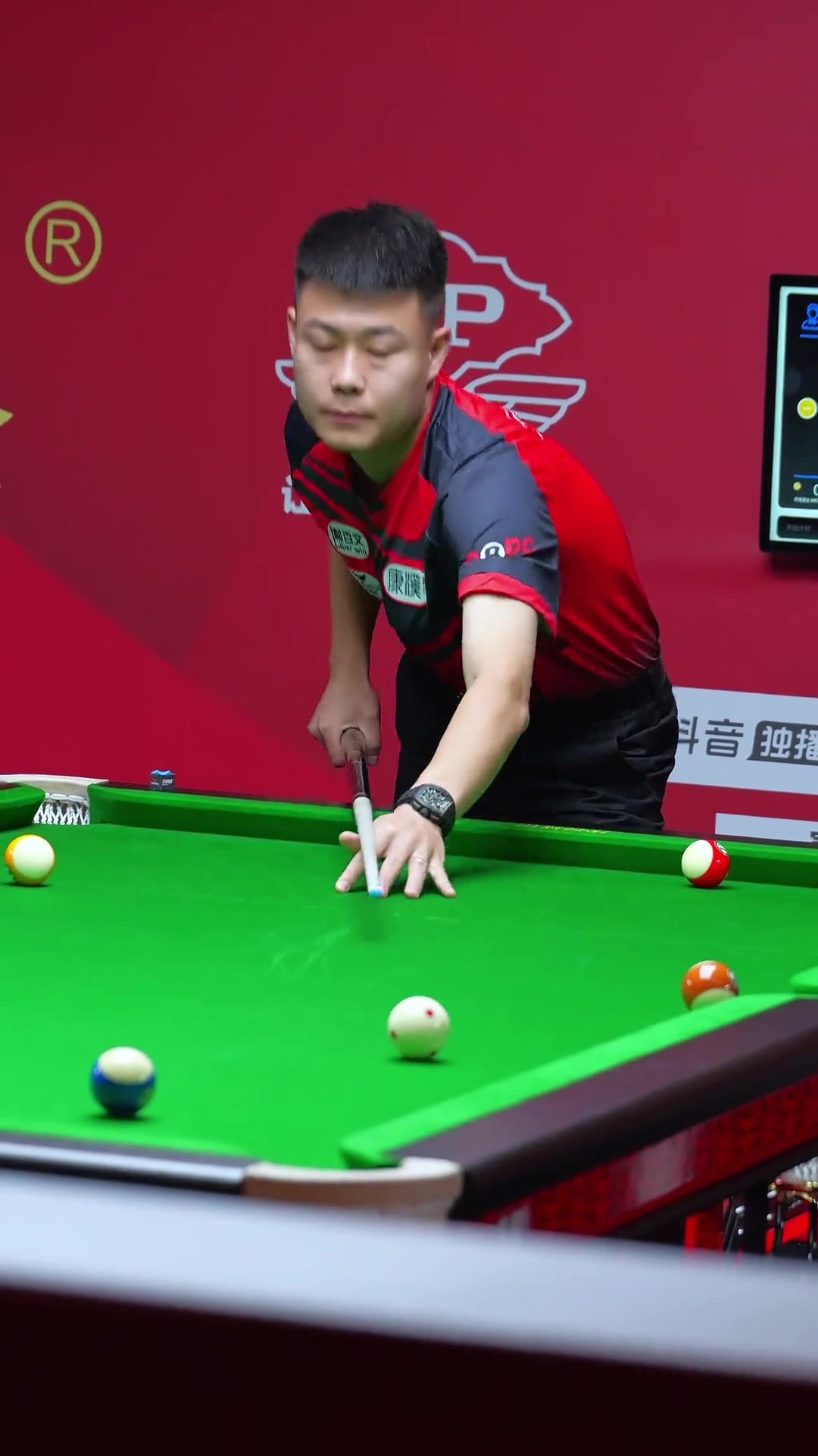 纪录显得更 纪录显得更