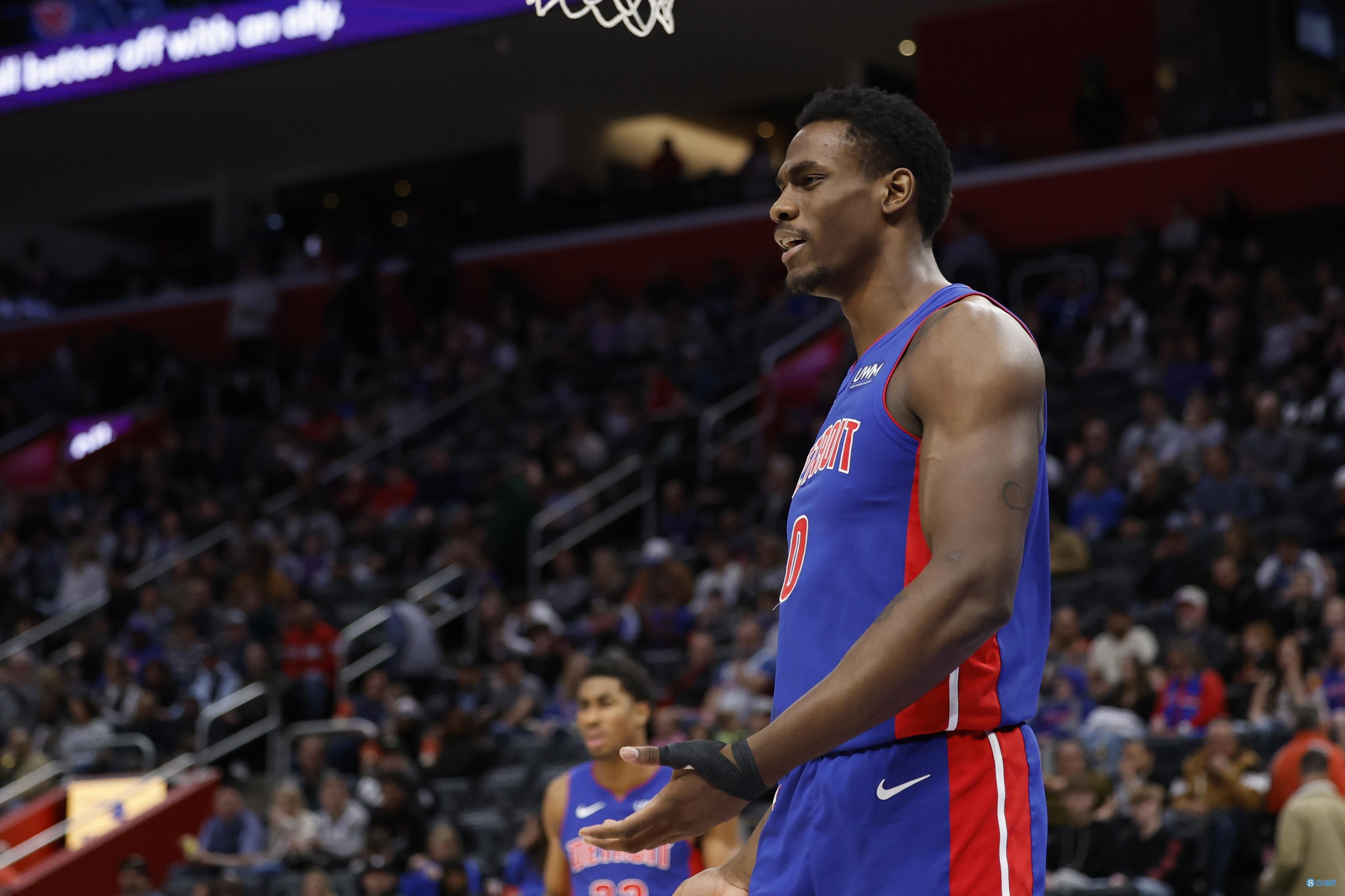 更多地关注 更多地关注