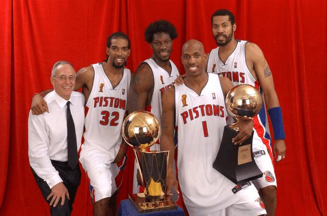 一对一盯防 一对一盯防