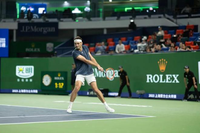 随着对裁判 随着对裁判