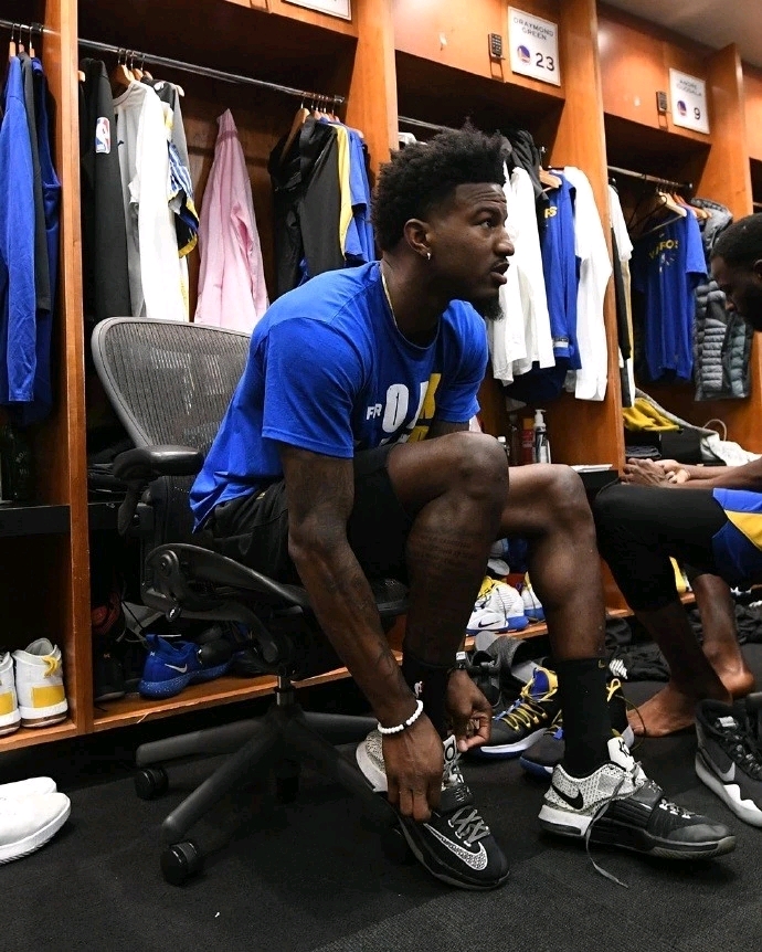 无球跑动 无球跑动